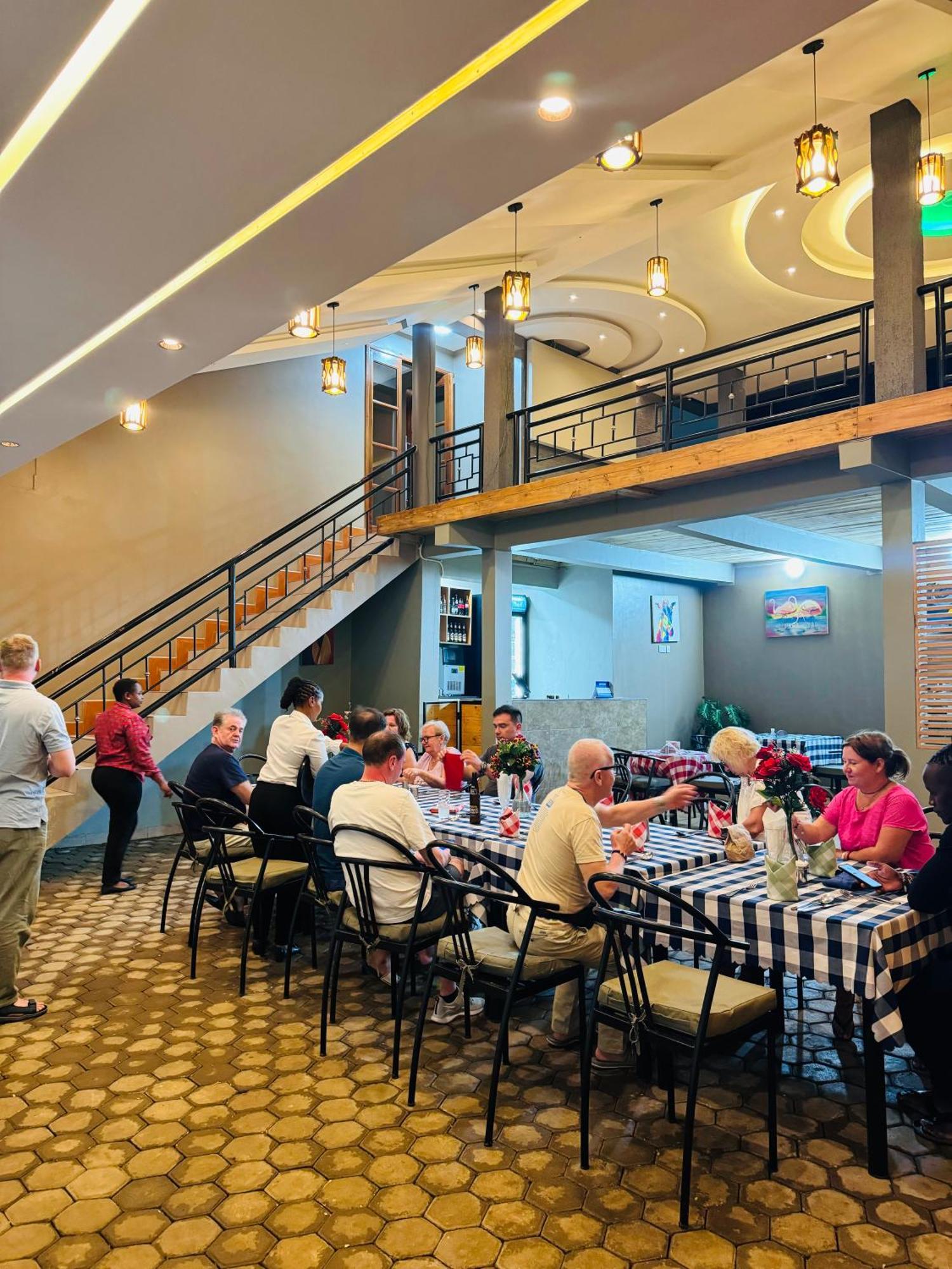 Greenside Hotel Аруша Экстерьер фото