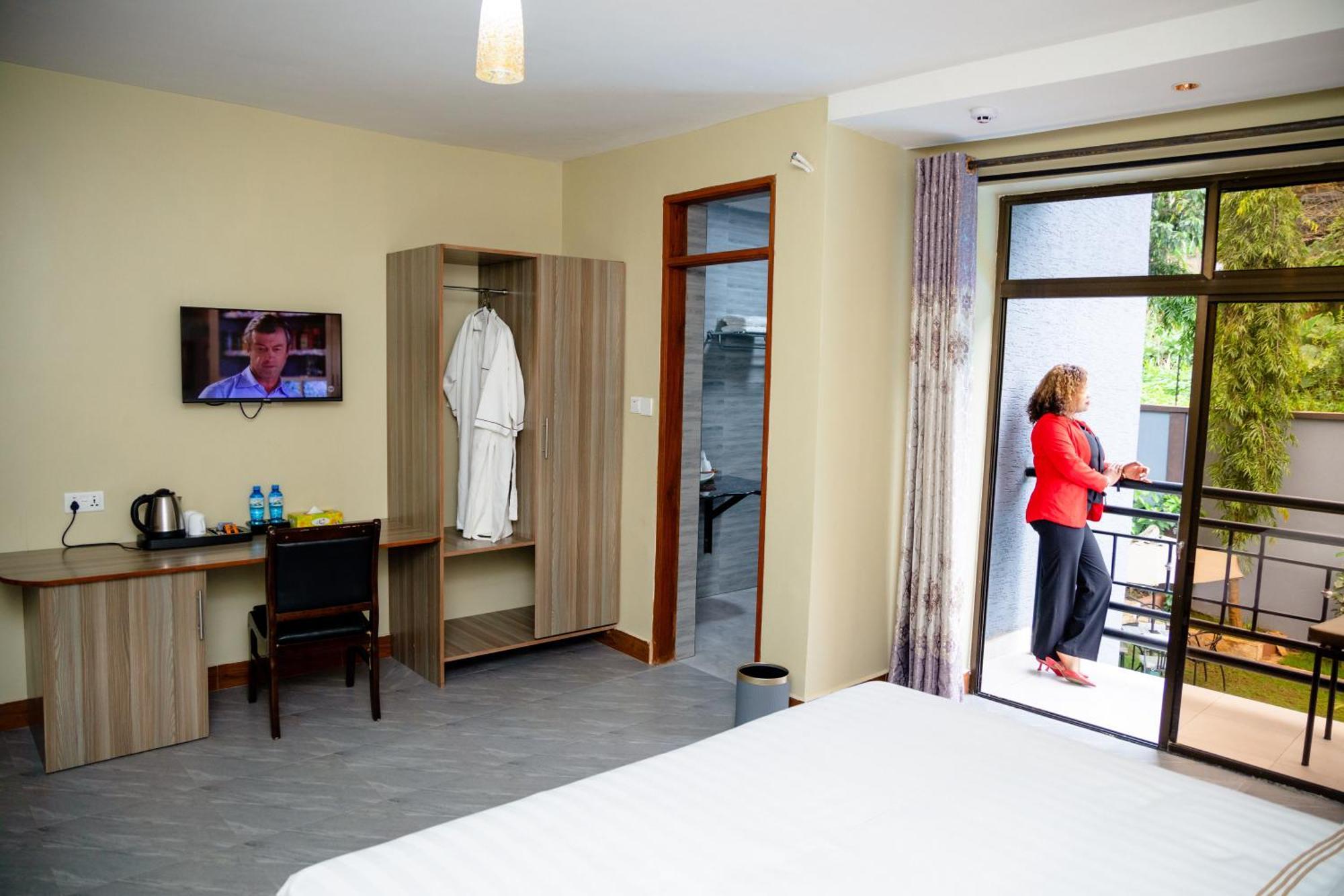 Greenside Hotel Аруша Экстерьер фото