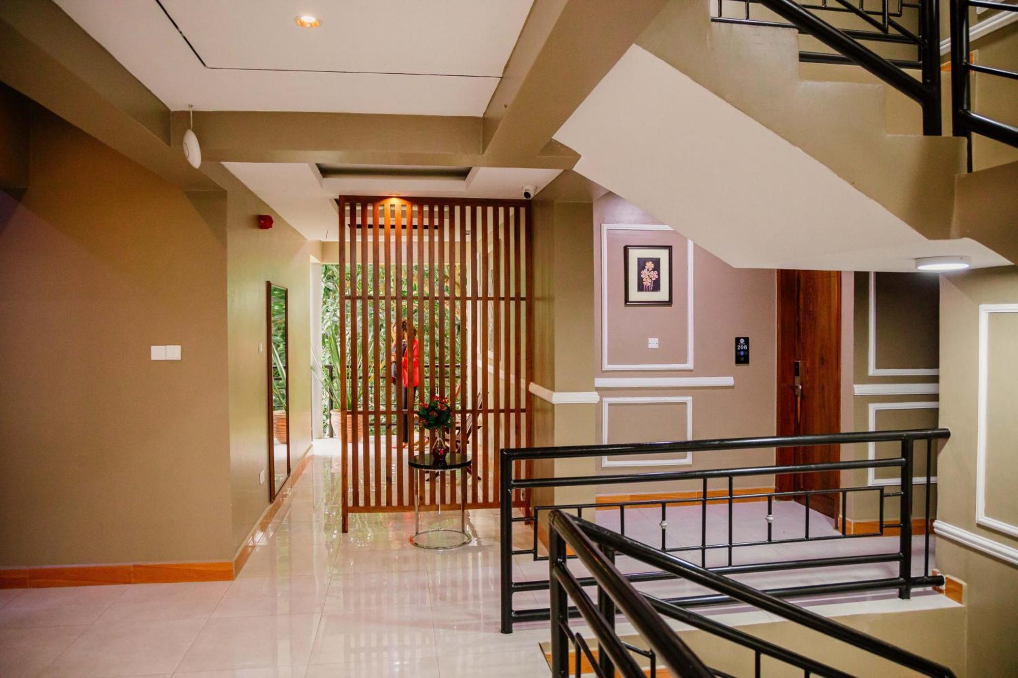 Greenside Hotel Аруша Экстерьер фото